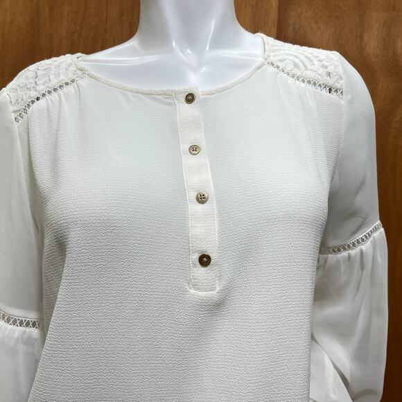 White House Black Market Sheer Chiffon Eyelet Lace Yoke Blouse/Tie Sleeves Sz 10 - Picture 3 of 14